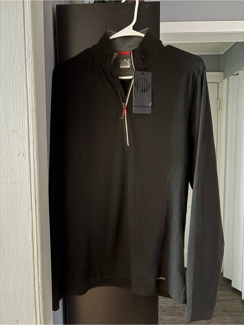Women’s Quarter-Zip Performance Sweater - Black